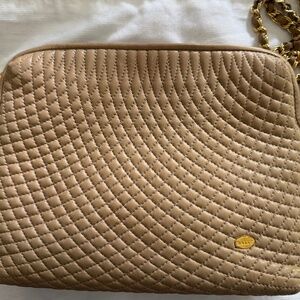 EUC Bally - Vintage Cream Diamond Quilted Leather Convertible Shoulder Purse‌